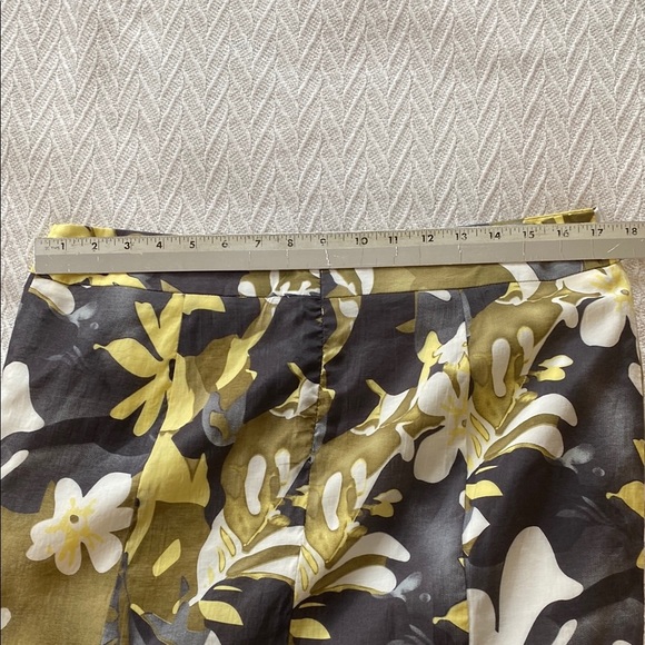 Melanie Lyne Floral A-Line Midi Skirt in Yellow and Olive Boho Feminine Beach - Picture 6 of 10